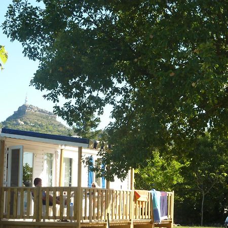 Camping La Chapouliere Ruoms Bagian luar foto