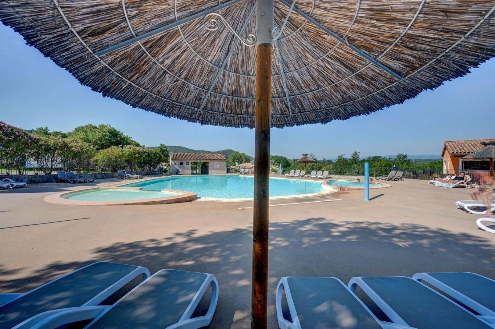 Camping La Chapouliere Ruoms Bagian luar foto